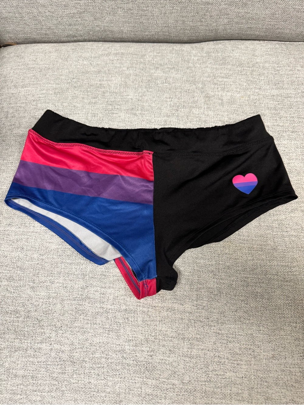 Women's Colorblock Boyshort Swim Bottoms with Heart Accent - Black & Pink/Blue